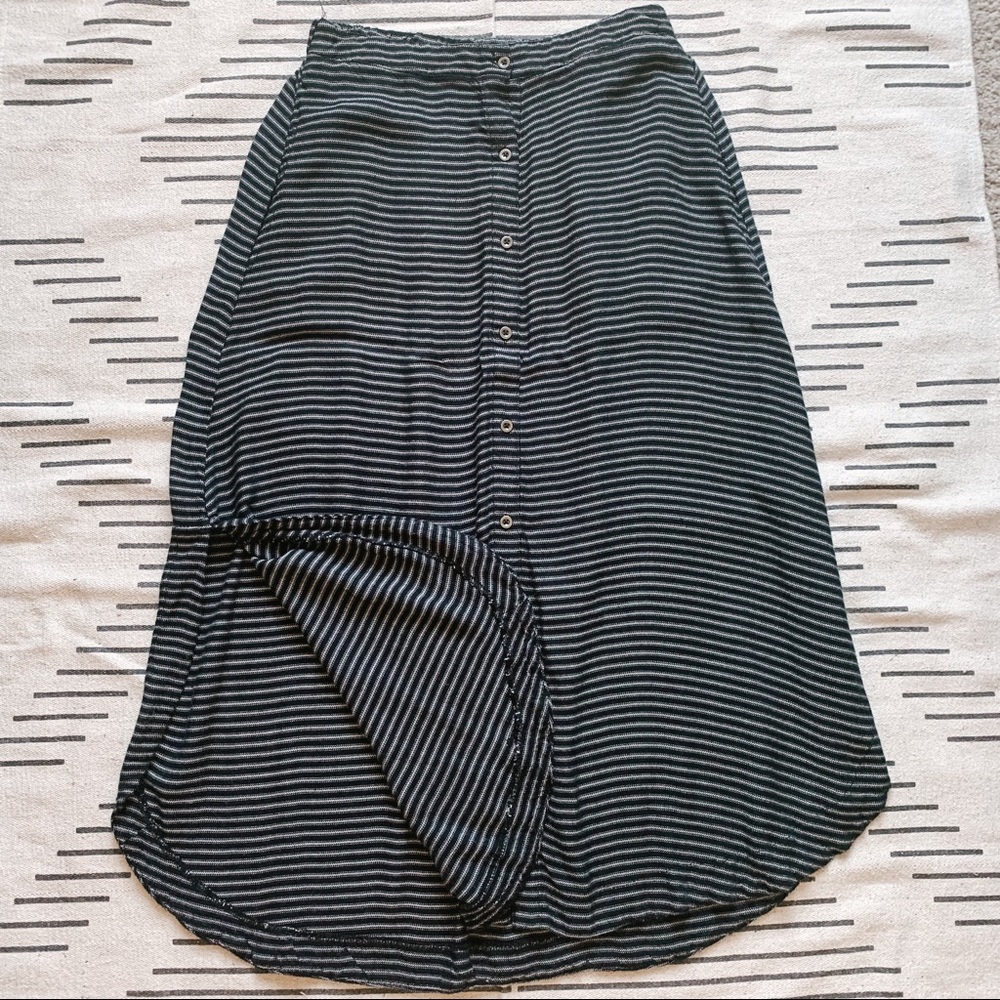 Merona midi skirt
